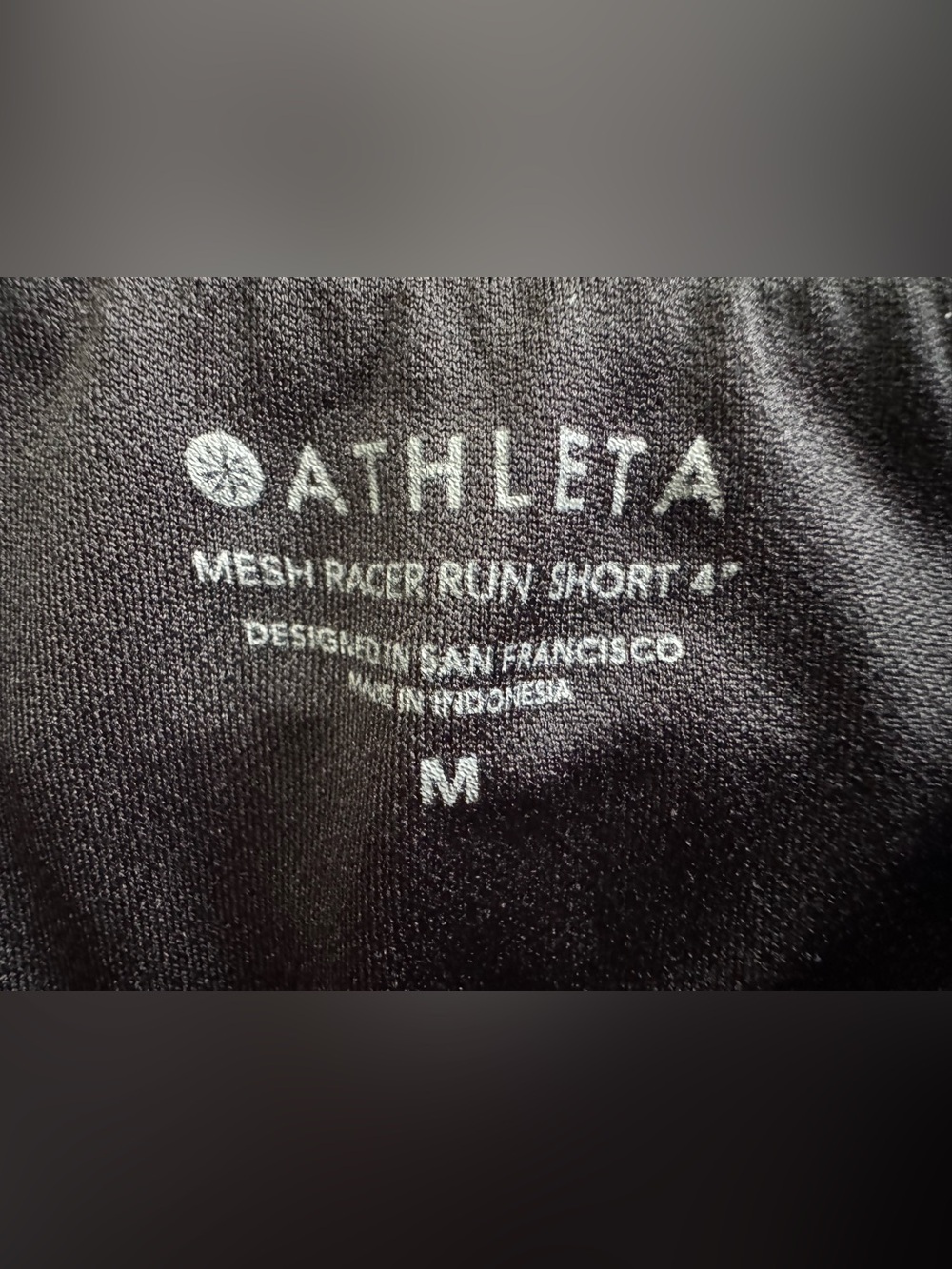 Athleta Mesh Racer Run Mid Rise 4” Short in Black, Size Medium - Picture 3 of 4
